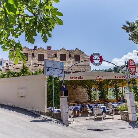 Apartments&rooms Drpić 3*