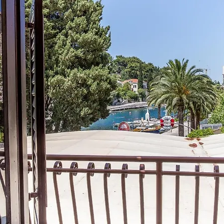 And Drpic Guest house